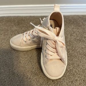 Zara Cotton High Top Lace Up Sneakers Size 8 / Euro 24